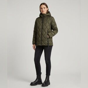C-RO Etage Denmark Super Stretch Diamond Quilted Puffer Jacket Dark Olive Size 8
